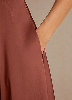Azazie Niles Mère de la mariée Robes Robe Trapèze en Satin extensible Traînes Auburn image9