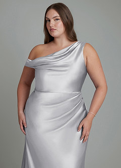 Azazie Emerson Vestidos de damas de honor Vestido Plata de Satén Metálico de Corte Sirena con Hombros descubiertos image12