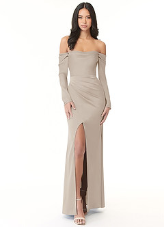 Azazie Hallie Vestidos de damas de honor Vestido de Escarcha de Satén Elástico de Corte Recto Convertible con Manga larga con hombros descubiertos image5