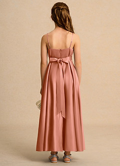 Azazie Pebbles Junior Formal Blumenmädchenkleider A-Linie Plissee Matte Satin Kleid Mai Tai image2