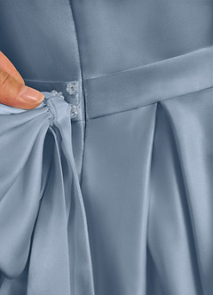 Azazie Pearl vestidos de niña de las flores Vestido de Azul Polvoriento de Satin Mate de Princesa con Plisado image9
