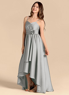 Azazie Catalina Junior Vestido de Plata de Satén Elástico de Corte en A con Escote de Corazón image7