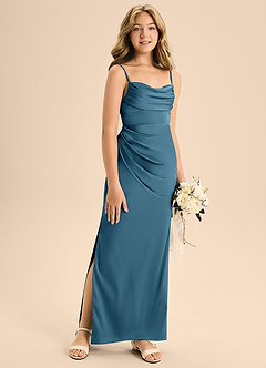 Azazie Mai Junior Robe Trapèze en Satin extensible Encolure en Forme de Cœur Bermude image3