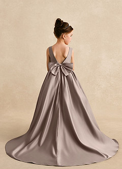 Azazie Mimia Robe Demoiselle D'honneur Fillette Robe Trapèze en Mat Satiné Arc Taupe image2