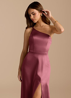 Azazie Trina Vestidos de damas de honor Vestido de Rosa Del Desierto de Satén Metálico de Corte en A con Hombro unilateral image7