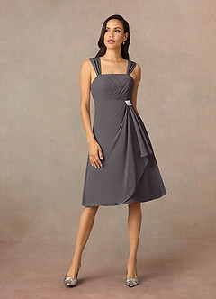 Azazie Olivia vestidos de madre de la novia Vestido de Gris Acero de Gasa de Corte En A con Escote cuadrado plisado image3