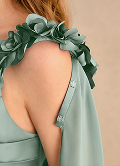 Azazie Rosita Girls Formal Robe Demoiselle D'honneur Fillette Robe Trapèze en Mat Satiné Plissé Sauge D'argent image7