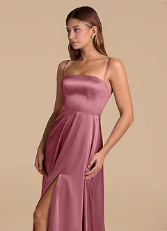 Azazie Wren 신부 들러리 드레스 A라인 스트랩리스 메탈릭 새틴 바닥 길이 드레스 image6