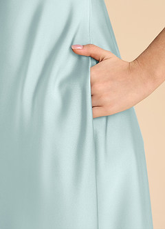 Azazie Sissy Junior Abito A-Line in Raso Elasticizzato a Spalla Scoperta Nebbia image7