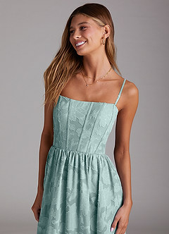 Azazie Delphina Brautjungfernkleider Wandelbar A-Linie Schulterfrei Blumen-Burnout Kleid Nebel image2