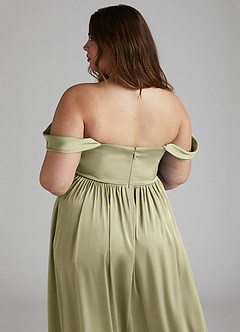 Azazie Morana Jurken voor bruidsmeisjes Converteerbaar Jurk van Stretch Satijn met A-Lijn Off the Shoulder Pistache image18