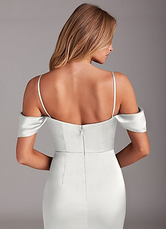Azazie Saige Abiti da Damigella Abito Tubino in Raso Elasticizzato a Spalla Scoperta Bianco image8