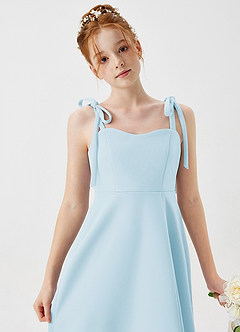 Azazie Rosey Junior Robe Trapèze en Crêpe Élastique Encolure en Forme de Cœur Bleu Ciel image7