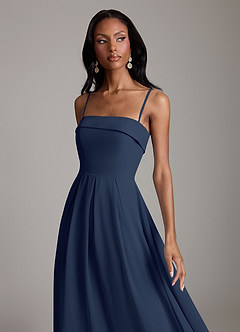 Azazie Lucienne Vestidos de damas de honor Vestido de Azul Marino Oscuro de Gasa de Corte en A Convertible con Sin tirantes image3
