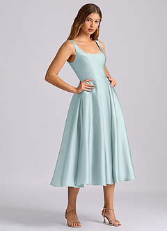 Azazie Amalie 신부 들러리 드레스 A라인 주름진 스트레치 새틴 티 길이 드레스 image4