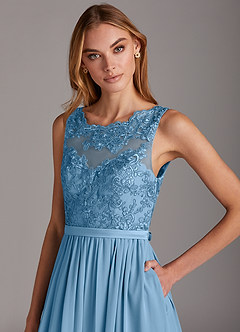Azazie Elly Abiti da Damigella Abito A-Line in Chiffon Scollo a barchetta in pizzo Blu Acciaio image6