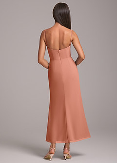 Azazie Saige Jurken voor bruidsmeisjes Converteerbaar Jurk van Chiffon met Kolom Off the Shoulder Meer Gesneden image8
