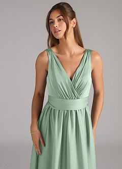 Azazie Kora Robes de demoiselle d'honneur Robe Trapèze en Satin extensible Plissée Agave image7