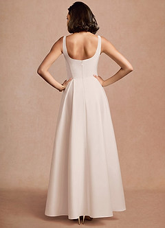 Vestido Crema Largo Olivia image2