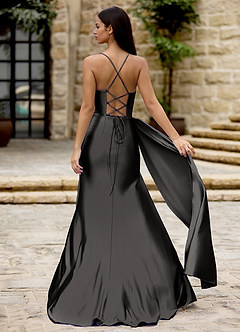 Drape Noir Robe de bal en satin image2