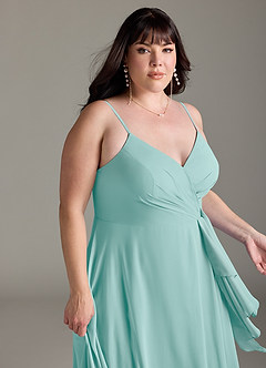 Azazie Akita Robes de demoiselle d'honneur Robe Trapèze en Mousseline de soie Aqua image10