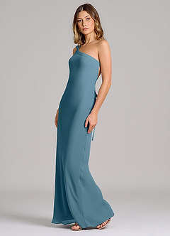 Azazie Monroe Vestidos de damas de honor Vestido de Bermudas de Gasa de Corte Recto con Hombro unilateral image4