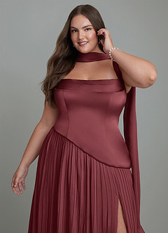 Azazie Stephanie Vestidos de damas de honor Vestido Merlot de Satén Elástico de Línea A con Plisado image13