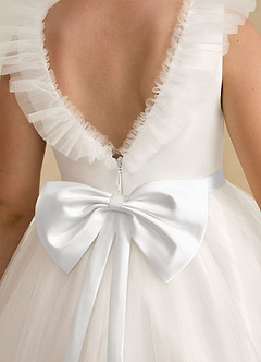 Azazie Amber Abiti da Ragazza di Fiori Abito A-Line in Tulle Fiocco Avorio Bianco image5