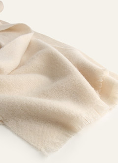 front Kasjmier sjaal met gerafelde rand