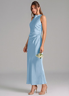 Azazie Evadne Vestidos de damas de honor Vestido de Azul Pálido de Satén Elástico de Corte Recto con Plisado image1