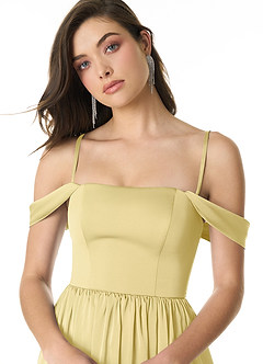 Azazie Morana Jurken voor bruidsmeisjes Converteerbaar Jurk van Stretch Satijn met A-Lijn Off the Shoulder Citroensorbet image6