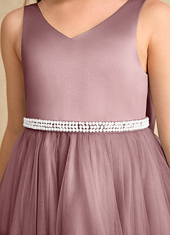 Azazie Firefly vestidos de niña de las flores Vestido de Rosa Polvorienta de Satin Mate de Corte En A con Lazo image6