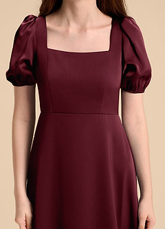 Azazie Briar Junior Vestido de Cabernet de Satén Elástico de Corte en A con Lazo image8