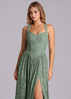 Azazie Francis Vestidos de damas de honor Vestido de Matcha de Devorado Floral de Corte en A con Corsé image7