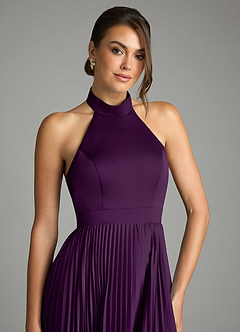 Azazie Zienna 신부 들러리 드레스 A라인 주름진 스트레치 새틴 바닥 길이 드레스 image5