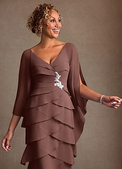 Azazie Arabinda Abiti per la Madre della Sposa Abito Tubino in Chiffon Increspato Espresso image5