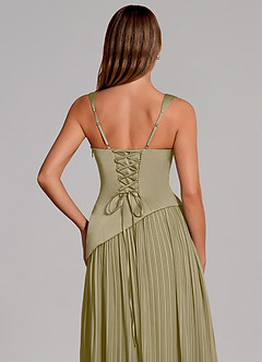 Azazie Stephanie Robes de demoiselle d'honneur Robe Trapèze en Satin extensible Plissée Vert Mousse image2