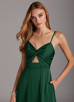 Azazie Jenna Robes de demoiselle d'honneur Robe Trapèze en Satin extensible Plissée Vert Foncé image5