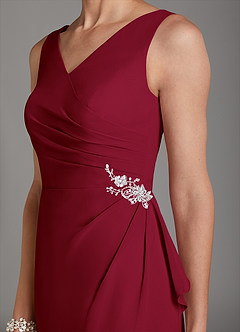 Azazie Saturn Mère de la mariée Robes Robe Fourreau en Mousseline de soie Col V plissé Bourgogne image6