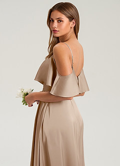 Azazie Jean Jurken voor bruidsmeisjes Jurk van Stretch Satijn met A-Lijn Off the Shoulder Taupe image7