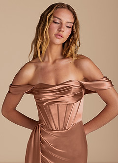 Azazie Amyra Vestidos de damas de honor Vestido de Bronceador de Satén Metálico de Corte Sirena Convertible con Escote de Corazón image7