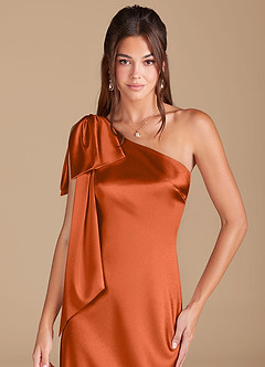 Azazie Capri Robes de demoiselle d'honneur Robe Fourreau en Satiné métallisé Ue épaule Orange Brûlée image5