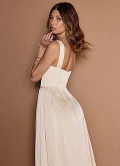 Eirlys Cream Midi Dress image4