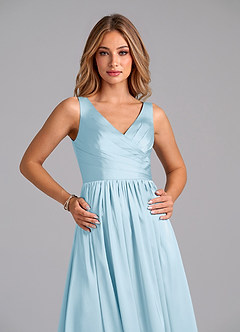 Azazie Keyla Vestidos de damas de honor Vestido de Azul Cielo de Satén Elástico de Corte en A con Plisado image3