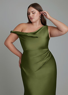 Azazie Emerson Robes de demoiselle d'honneur Robe Sirène en Satin extensible Épaules dénudées Olive image12