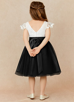 Azazie Vetty Flower Girl Dresses Ivory Black A-Line Lace Tulle Dress image2