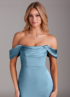 Azazie Saige Jurken voor bruidsmeisjes Jurk van Stretch Satijn met Kolom Off the Shoulder Staal Blauw image7
