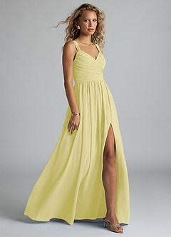 Azazie Aziza Robes de demoiselle d'honneur Robe Trapèze en Mousseline de soie Col V plissé Sorbet Citron image3