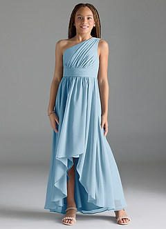 Azazie Mathilda Junior Robe Trapèze en Mousseline de soie Plissée Bleu Ciel image1