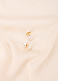 front Enamel Pearl Ear Studs Earrings
